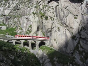 Gotthard Panorama Express - Schöllenen Gorge