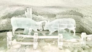 Glacier Palace art of ice sculptures