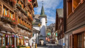 Andermatt - Luxury Resort & Hiddem Gem